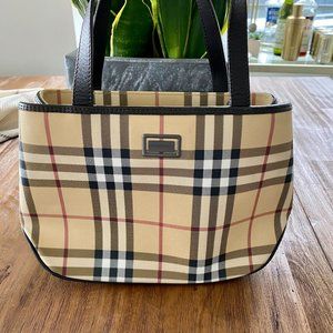 Vintage Burberry small purse